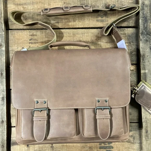 Aunts Uncles Bags Vintage Tan Finn Travel Bag Aunts Uncles